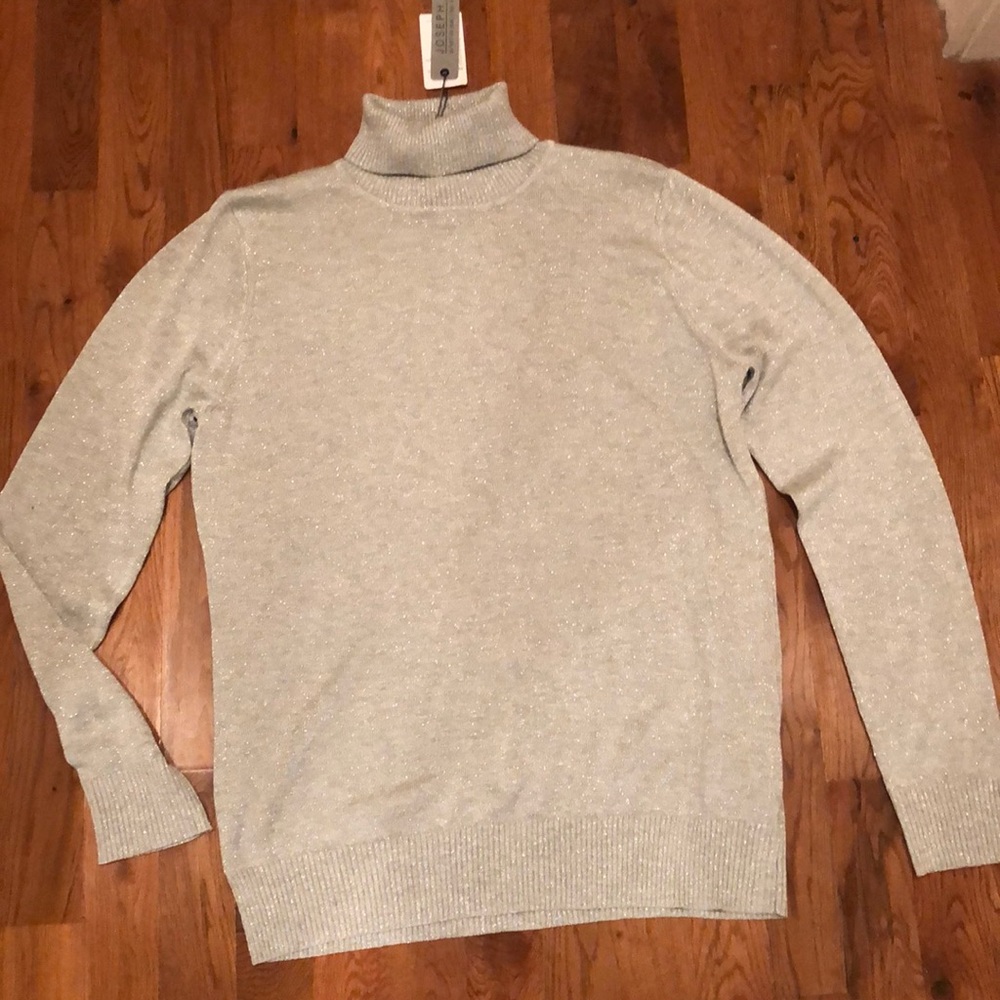 Fun turtleneck.